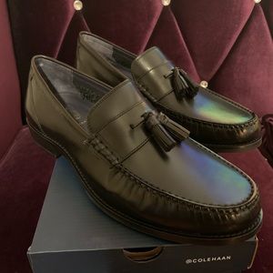 Cole Han Leather Pinch Tassel Loafers Size 11